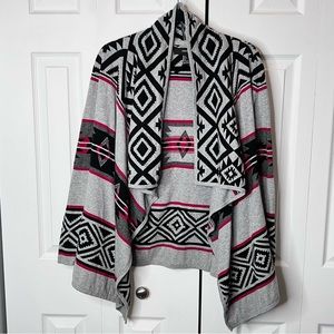 Forever 21 Womens Aztec Tribal Gray Black Red Draped Cardigan Sweater Size Small